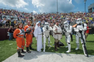 Star Wars characters at eclipse on the field